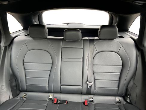 Used 2019 Mercedes-Benz GLC 300 4MATIC image 26