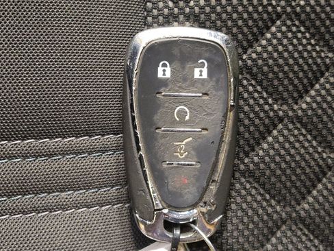 Used 2019 Chevrolet Blazer LT image 32