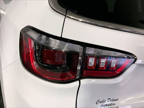 Used 2025 Jeep Compass Limited AWD/4WD image 27