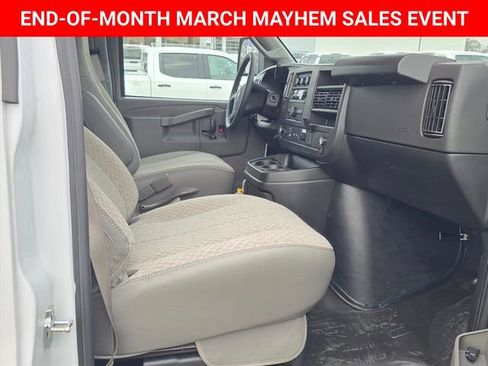 New 2025 Chevrolet Express 3500 w/ Power Convenience Package image 31