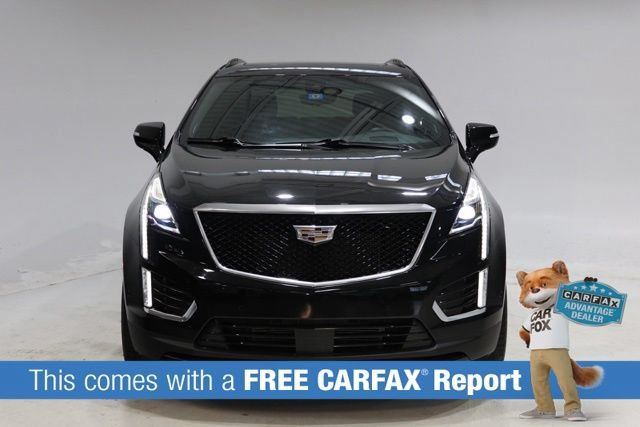 Used 2022 Cadillac XT5 Sportv w/ Technology Package AWD/4WD image 2