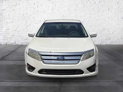 Used 2010 Ford Fusion SE FWD image 3