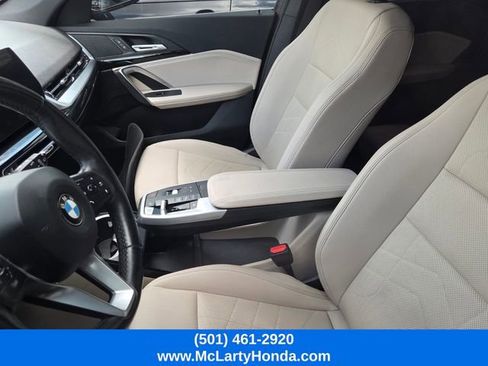 Used 2023 BMW X1 xDrive28i w/ Convenience Package AWD/4WD image 6