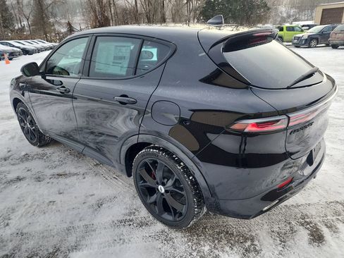 Used 2024 Dodge Hornet R/T Plus image 6