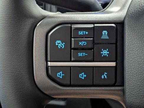 New 2026 Ford F250 Lariat w/ Black Appearance Package image 33