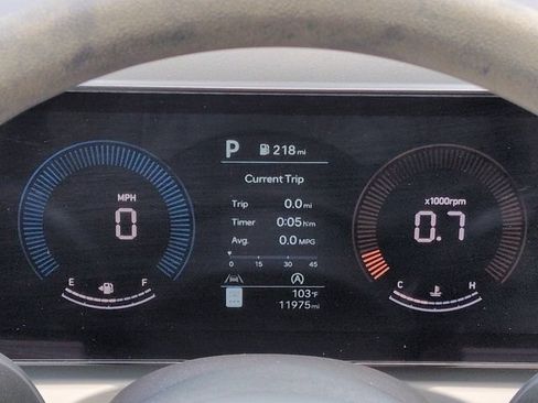 Certified 2025 Hyundai Tucson SE FWD image 25