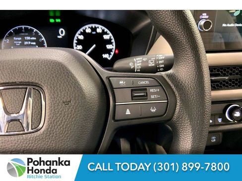 Used 2026 Honda HR-V LX image 22
