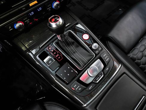 Used 2016 Audi RS 7 Prestige image 22