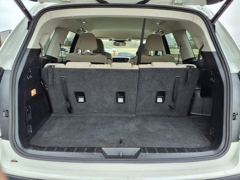 Certified 2023 Subaru Ascent Premium w/ Convenience Package image 20