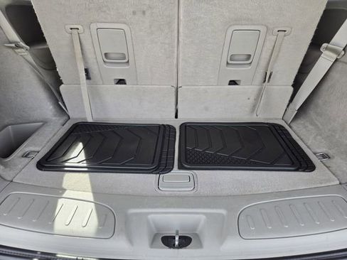 Used 2012 Dodge Durango SXT image 30