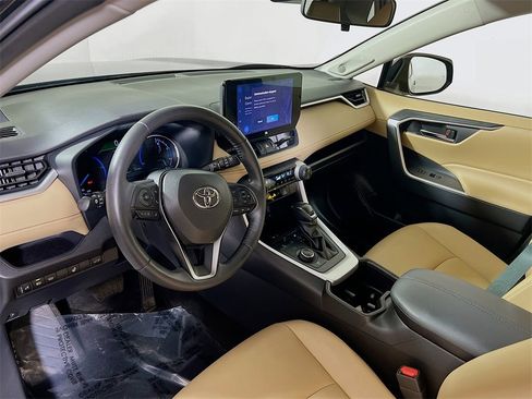 Certified 2023 Toyota RAV4 XLE Premium image 10