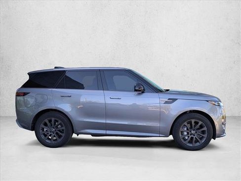 Certified 2025 Land Rover Range Rover Sport Dynamic SE image 4