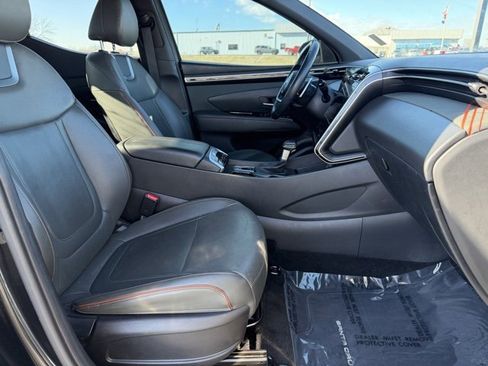 Used 2022 Hyundai Santa Cruz Limited image 9