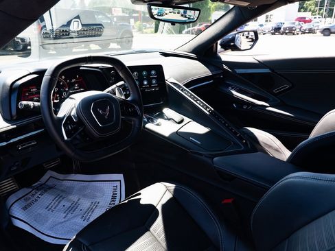 Used 2023 Chevrolet Corvette Stingray Premium Cpe w/ Z51 Performance Package image 12