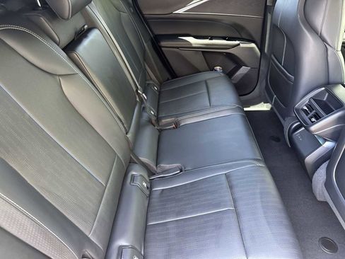 Used 2024 Cadillac Lyriq Luxury RWD image 14