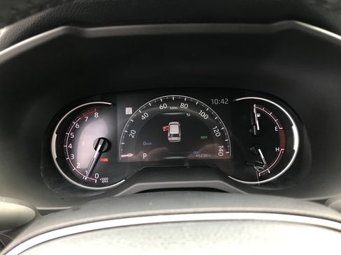 Used 2024 Toyota RAV4 Adventure AWD/4WD image 16