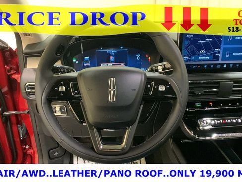 Used 2023 Lincoln Corsair AWD w/ Equipment Group 101A image 32