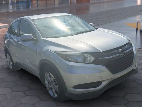 Used 2016 Honda HR-V LX image 15