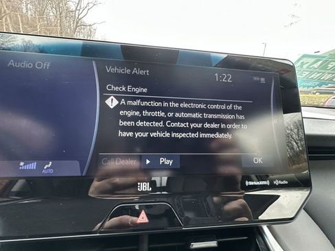 Certified 2021 Toyota Venza Limited image 14