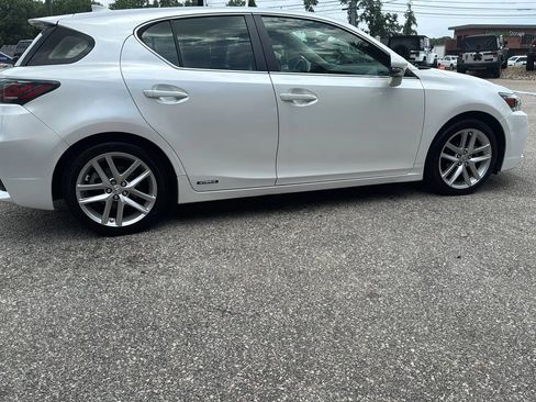 Used 2016 Lexus CT 200h FWD image 7