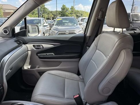 Used 2021 Honda Pilot Special Edition image 16