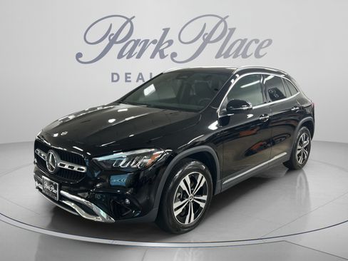 Used 2025 Mercedes-Benz GLA 250 image 1