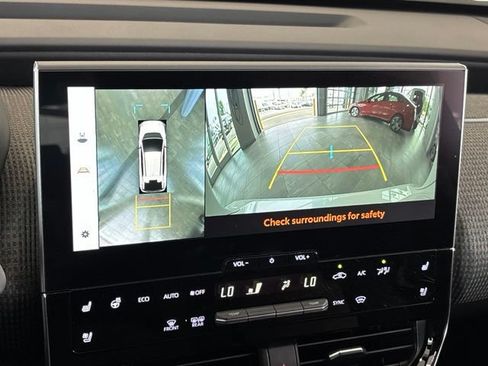 Used 2023 Toyota bZ4X FWD image 29