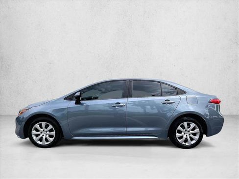 Used 2020 Toyota Corolla LE FWD image 6