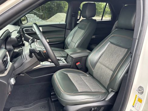 Used 2022 Ford Explorer Timberline AWD/4WD image 11