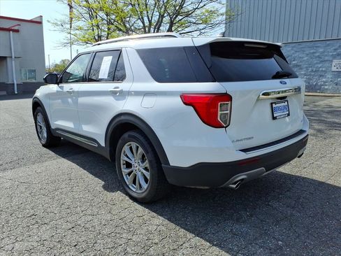Used 2023 Ford Explorer Limited image 12