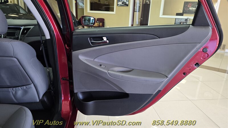Used 2014 Hyundai Sonata GLS w/ Popular Equipment Group 2 FWD image 14