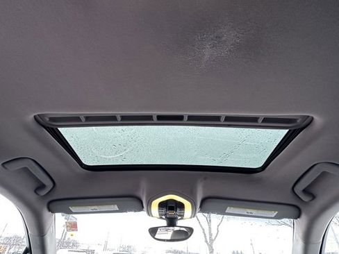 Used 2010 Porsche Panamera 4S image 31