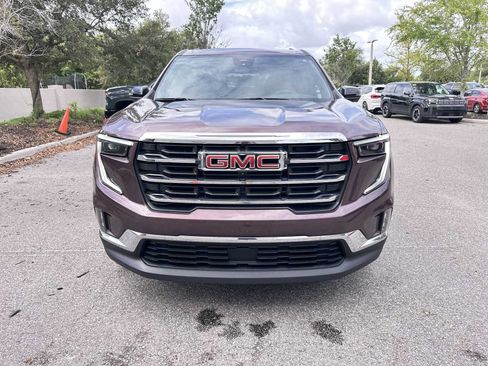 Certified 2024 GMC Acadia Elevation AWD/4WD image 9