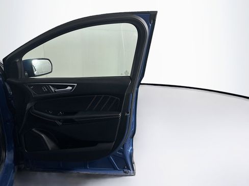 Used 2019 Ford Edge ST w/ Equipment Group 401A image 35