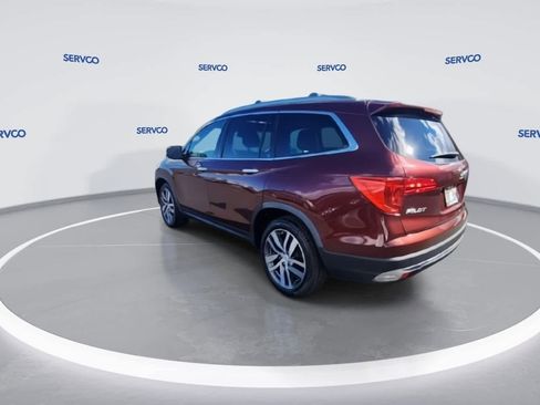 Used 2018 Honda Pilot Touring image 7