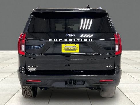 Certified 2025 Ford Expedition Max Active image 4
