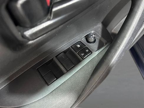 Used 2023 Toyota Corolla LE FWD image 28
