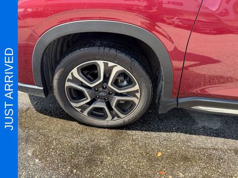 Used 2023 Subaru Ascent Touring AWD/4WD image 9