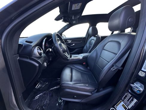 Used 2020 Mercedes-Benz GLC 300 4MATIC image 9