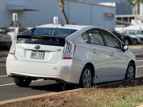 Used 2011 Toyota Prius One image 5