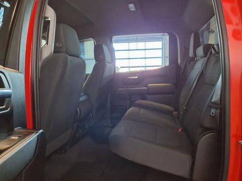 Used 2020 Chevrolet Silverado 1500 Custom Trail Boss w/ Custom Convenience Package image 14