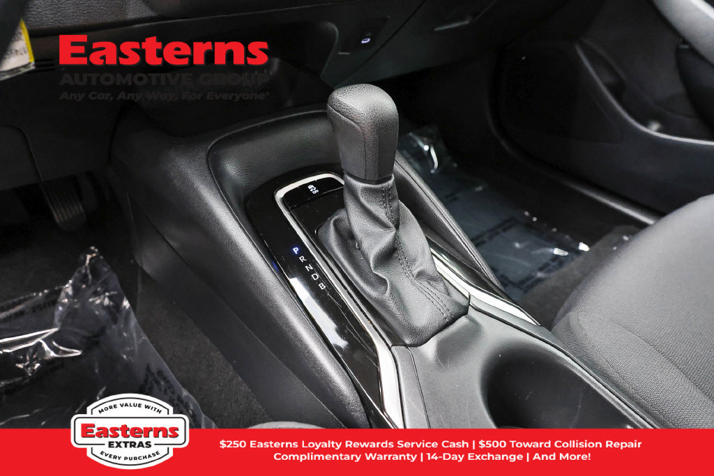 Used 2026 Toyota Corolla LE FWD image 13