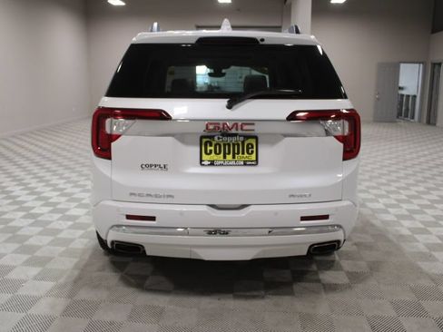 Used 2023 GMC Acadia Denali w/ Denali Ultimate Package AWD/4WD image 11