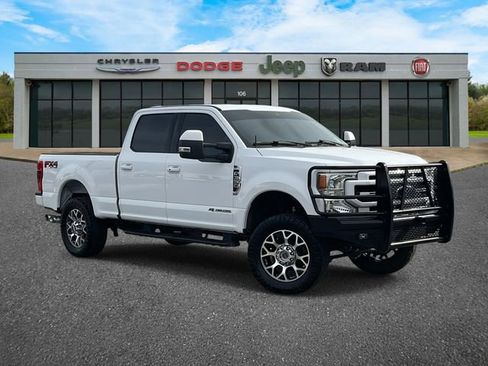 Used 2022 Ford F350 Lariat w/ Lariat Ultimate Package image 2