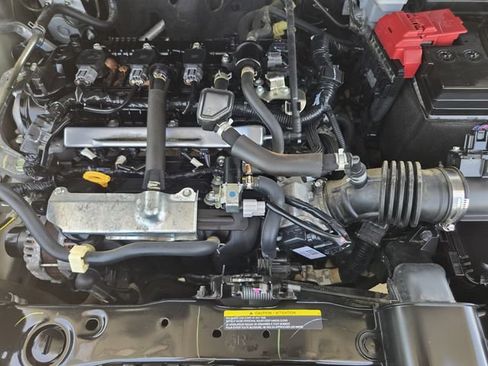 Used 2020 Nissan Versa SR w/ Convenience Package FWD image 26