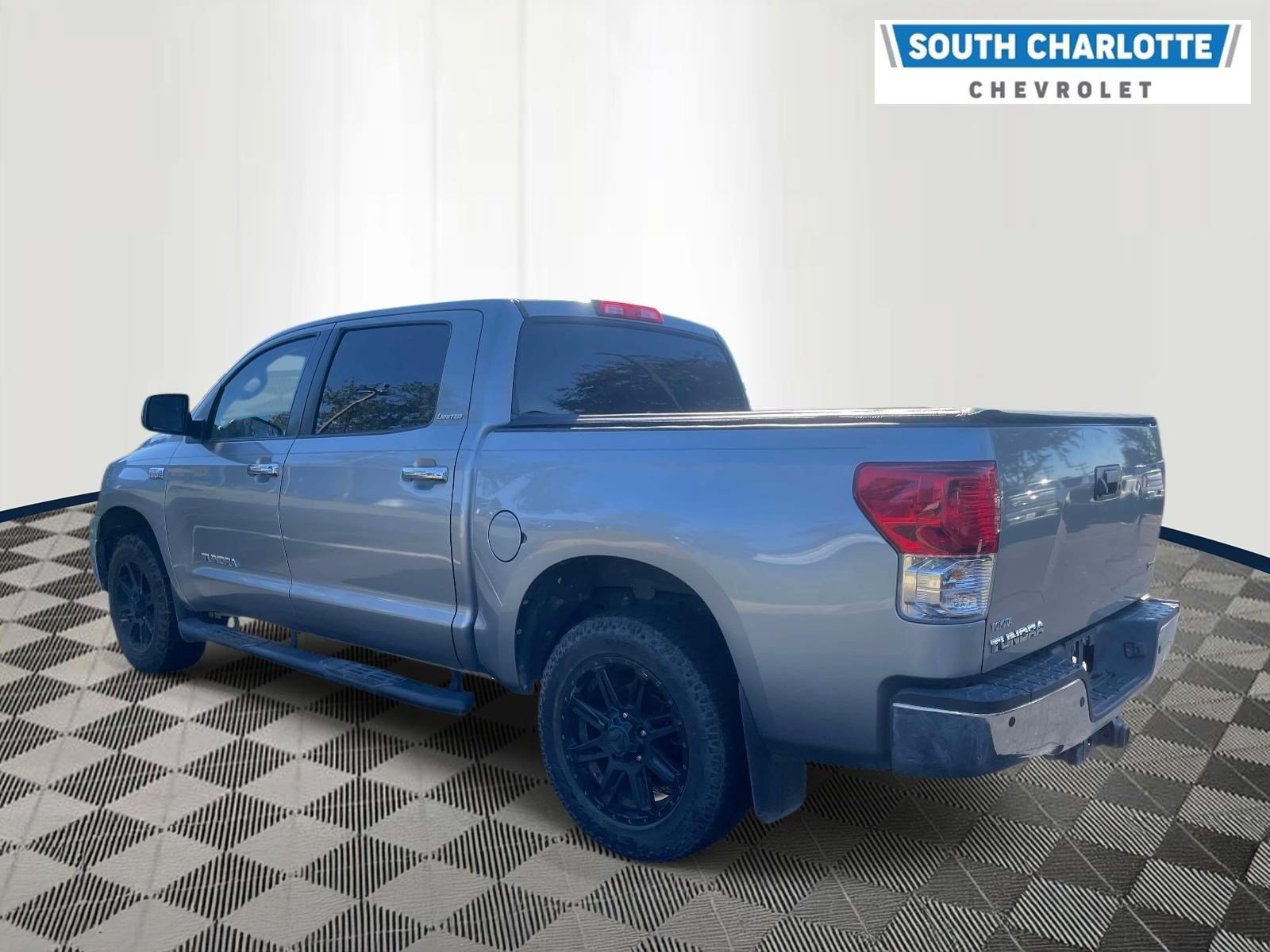 Used 2013 Toyota Tundra Limited w/ Memory Pkg RWD image 6