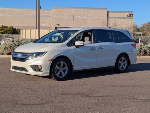 Used 2018 Honda Odyssey EX image 3