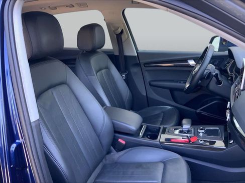 Used 2018 Audi Q5 2.0T Premium Plus w/ Premium Plus Package AWD/4WD image 9