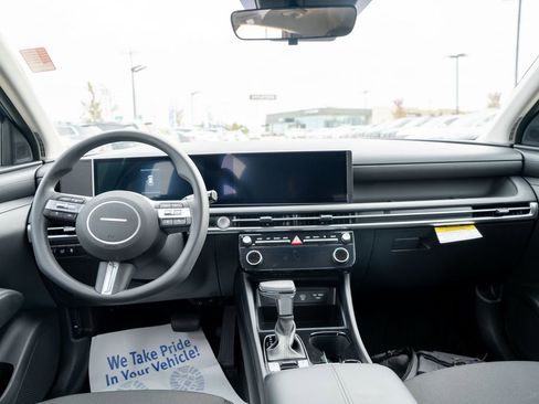 New 2026 Hyundai Tucson SEL image 16