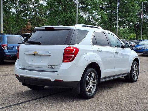 Used 2016 Chevrolet Equinox LTZ w/ Enhanced Convenience Package FWD image 4